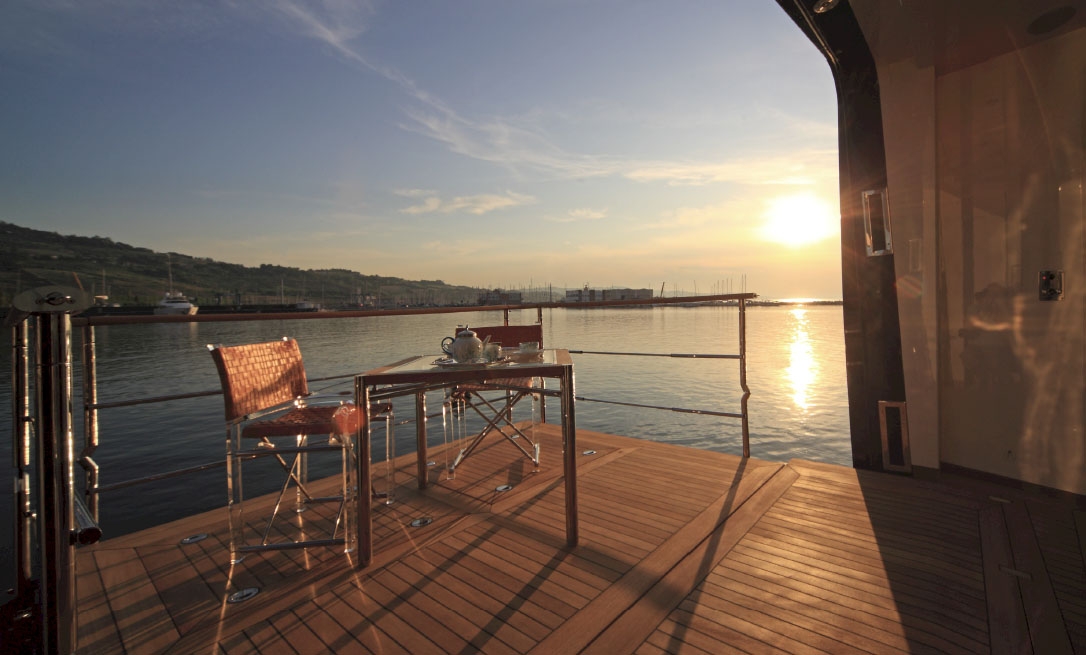 CNR 126' Blue Eyes, the yacht with the personal touch