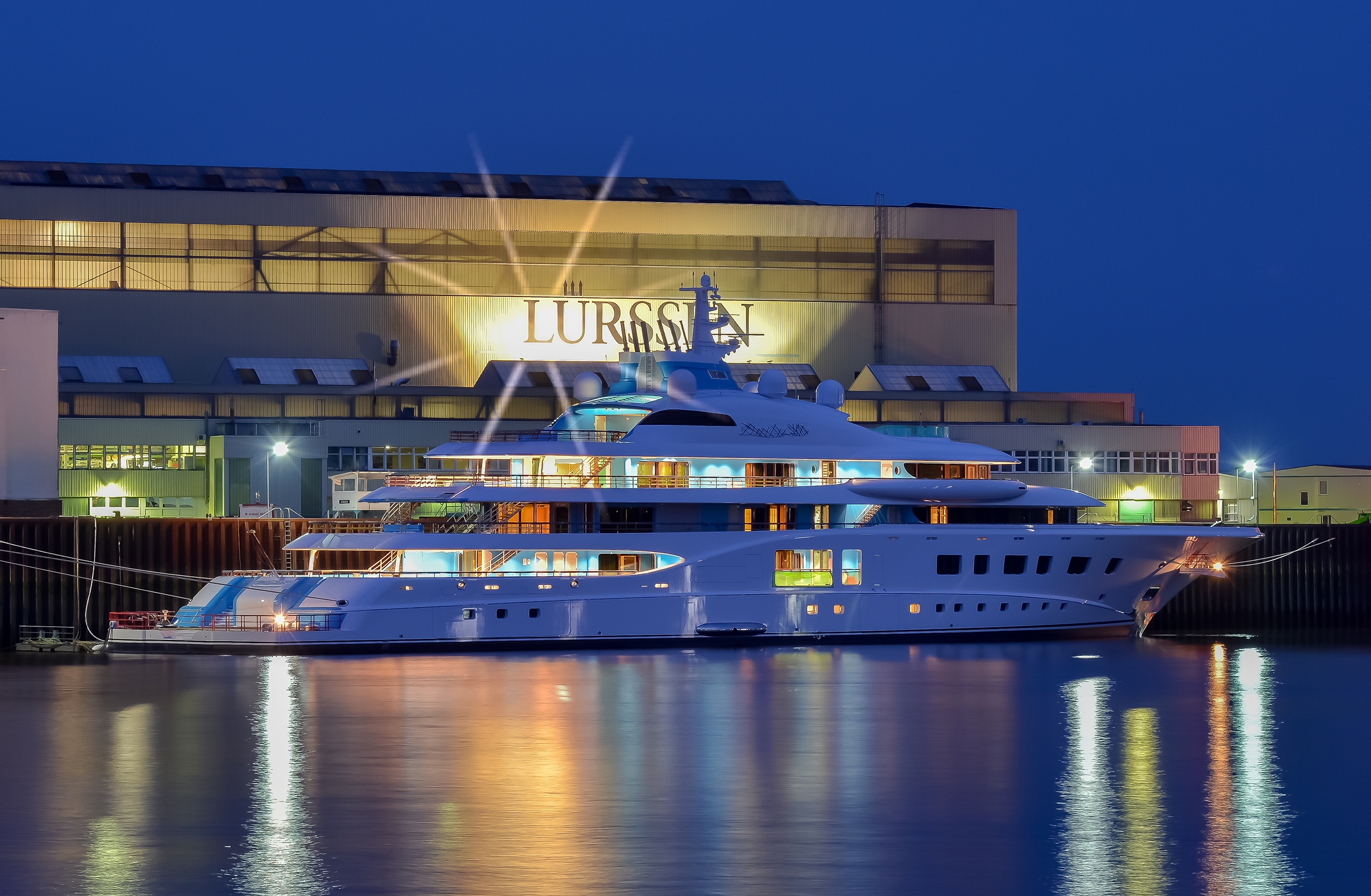 Lurssen Yachts  launches a brand new colossal project: Quantum Blue