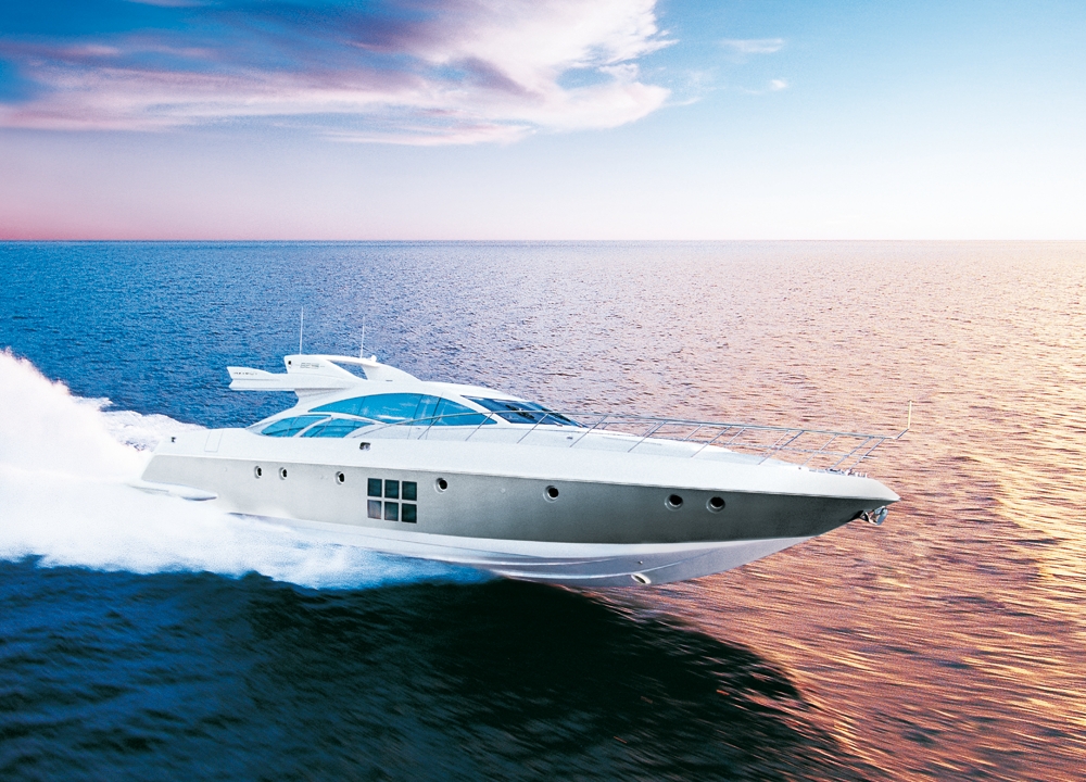 Azimut 86S, a terrace between the sea and the sky