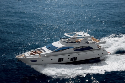 88 Flybridge, the New Motor Yacht by Azimut