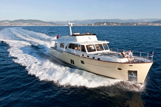 Super Yacht of the day: Vicem 78