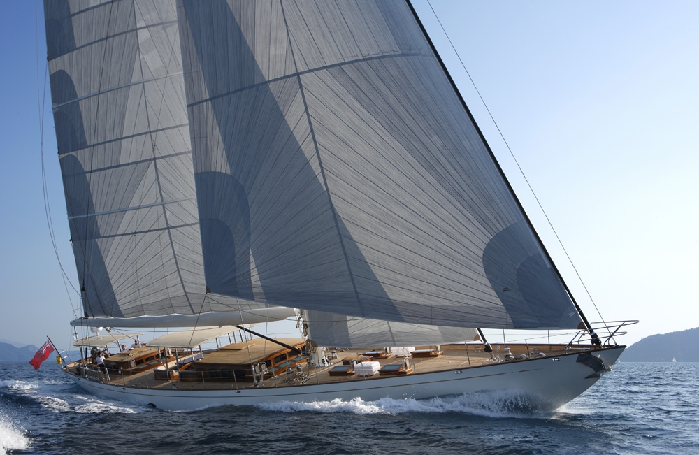 Super Yacht of the day: Proteksan 108’ JAZZ jr.