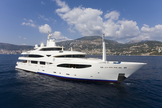 Super Yacht of the day: CRN 122 Romance