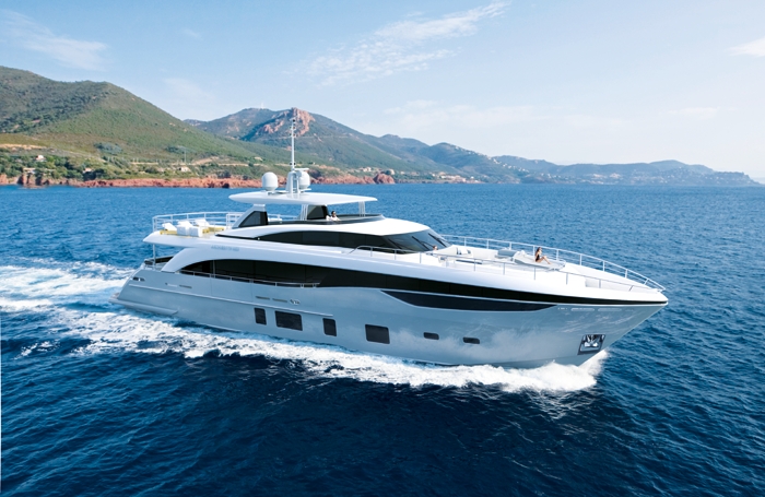 New M CLASS Princess yacht, the new Princess 35