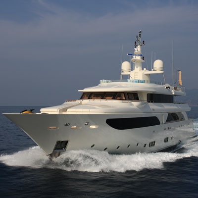 43 My Hana, Luxury Yacht by CRN