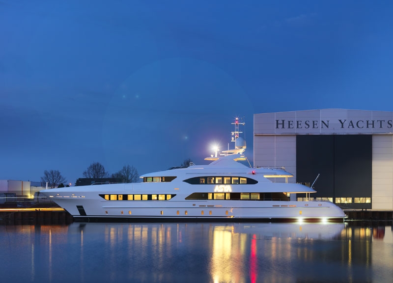 Another Heesen’s beauty launched: M/Y ASYA!