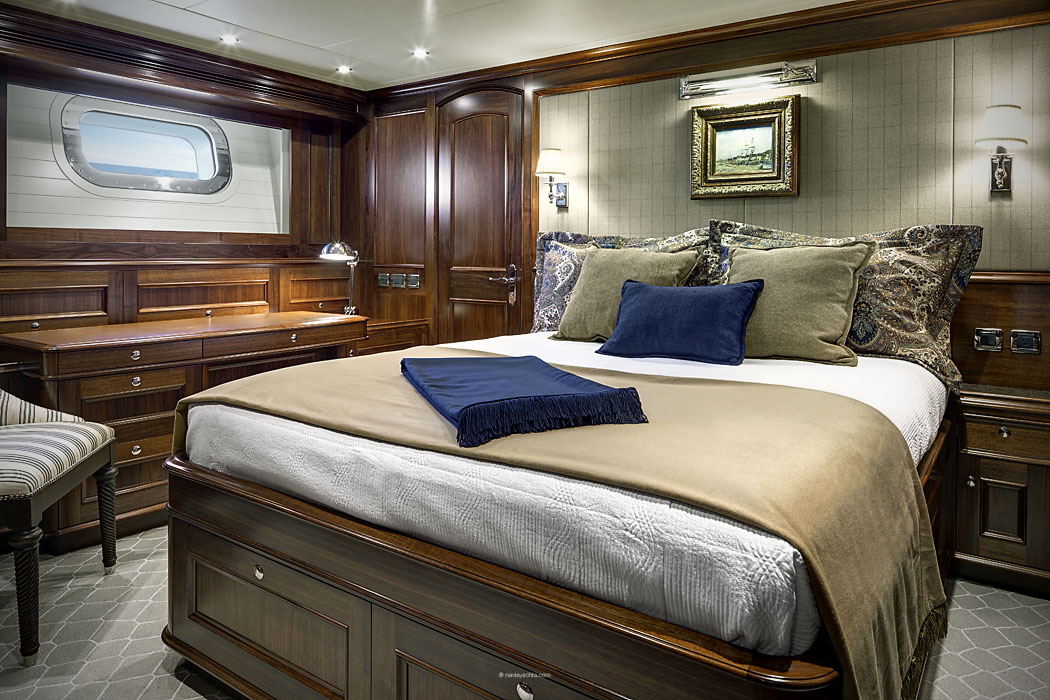 Superyacht Alloy Encore-7