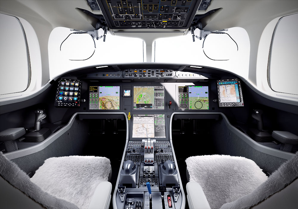ExecutiveJet Dassault Falcon 8X-6