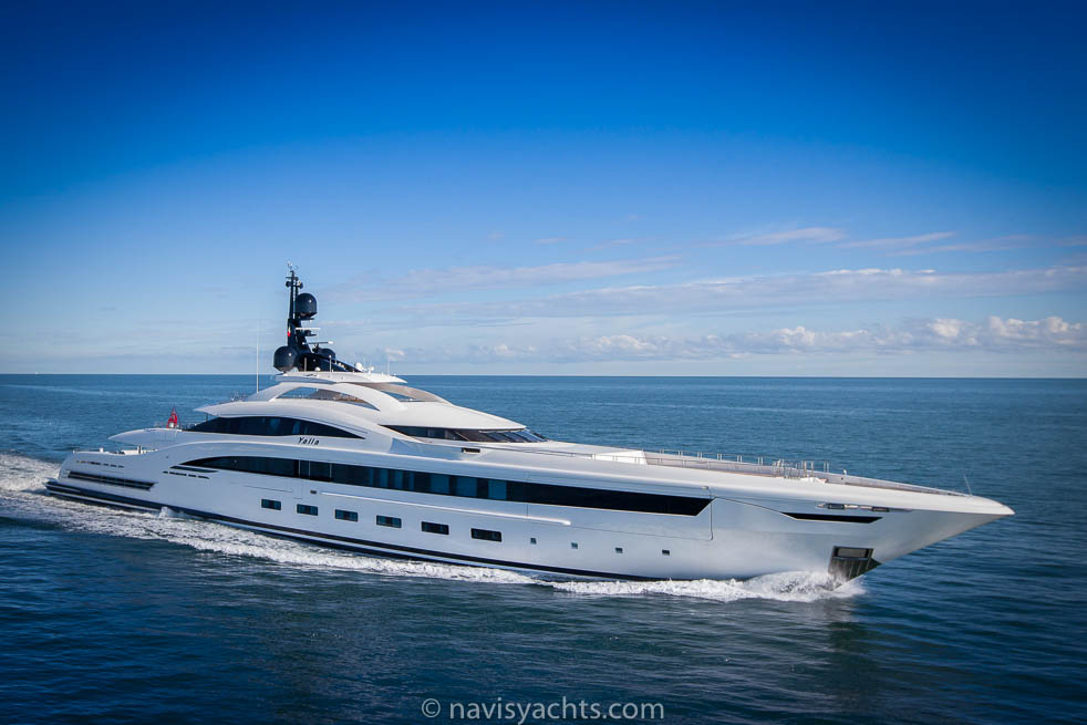 Monaco Yacht Show 2015 L-2
