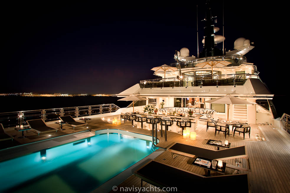 Oceanco Alfa Nero L-9