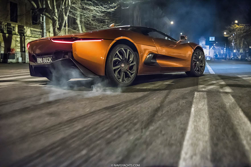 Jaguar C-X75 Review