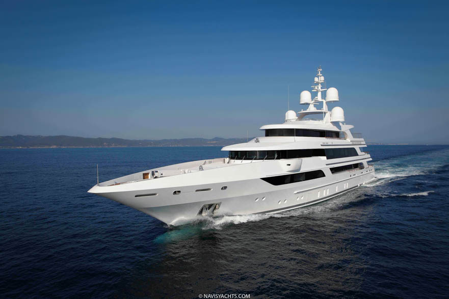 Benetti FB264 Superyacht Review