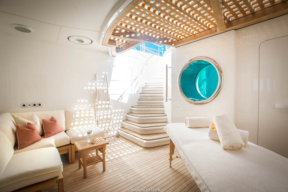 Lurssen Coral Ocean L-11