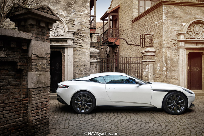 Aston Martin DB11 L-20