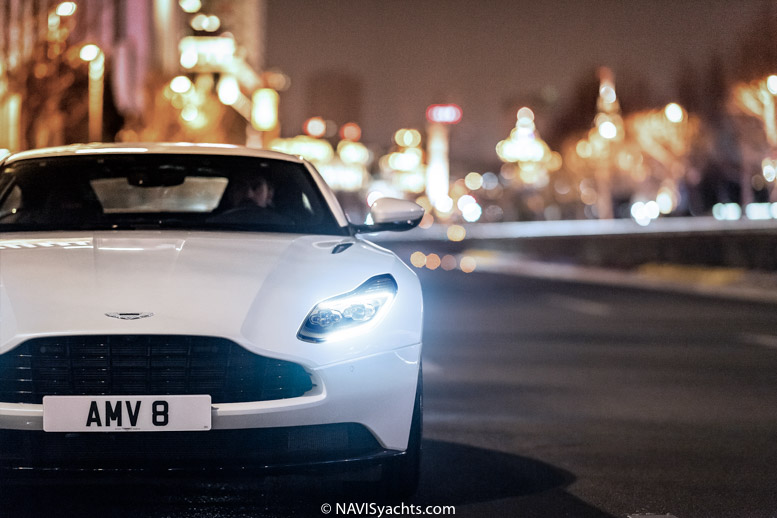 Aston Martin DB11 L-23