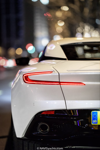 Aston Martin DB11 L-24