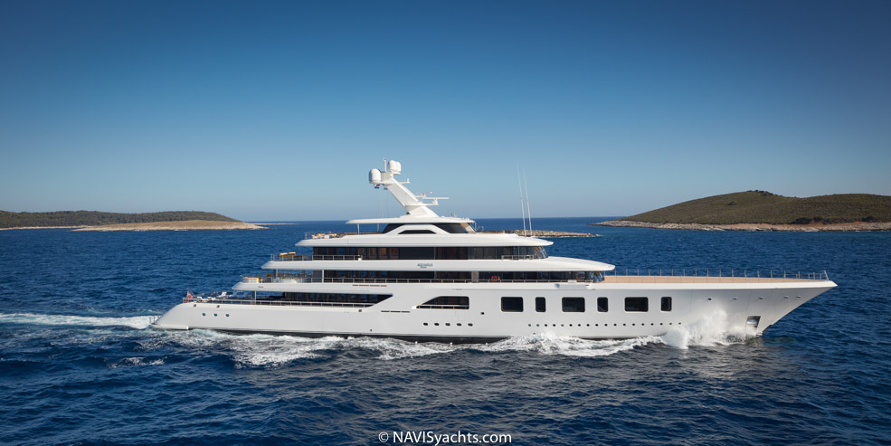 Monaco Yacht Show 2017 L-16