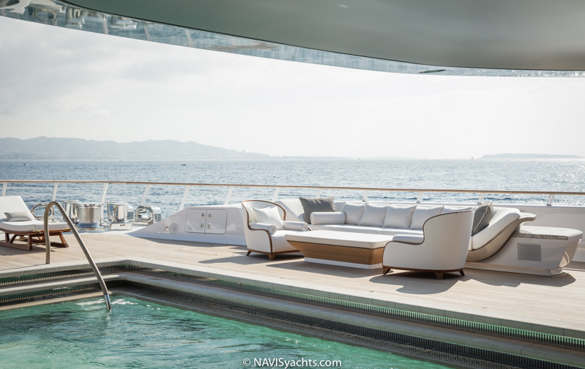 Monaco Yacht Show 2017 L-24