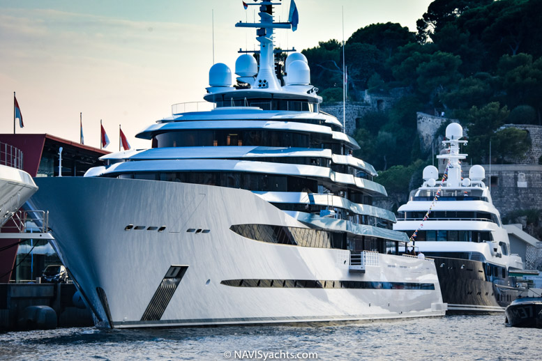 Monaco Yacht Show 2017 L-32