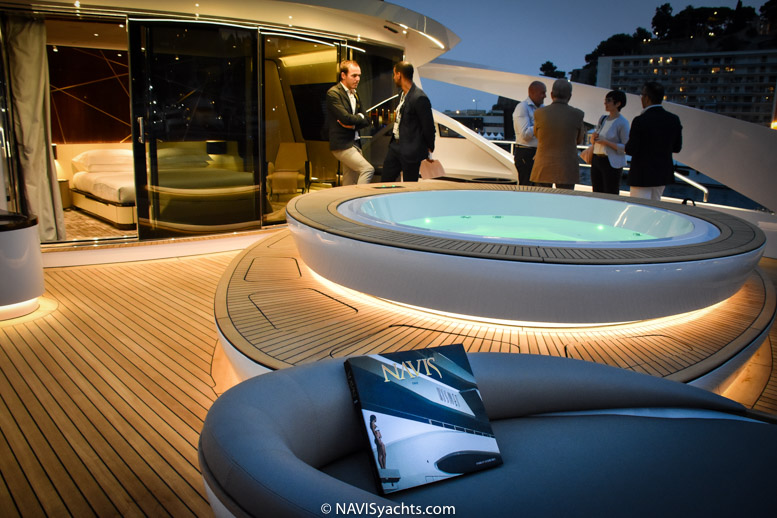 Monaco Yacht Show 2017 L-47