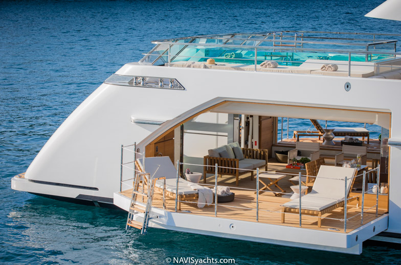 Monaco Yacht Show 2017 L-9