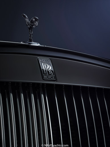 Rolls-Royce Black Badge L-12