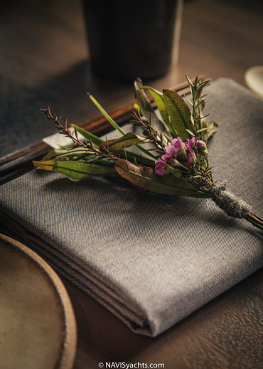Single Thread Restaurant L-14