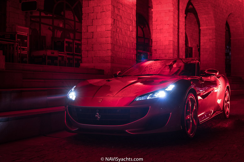 Ferrari Portofino L-12
