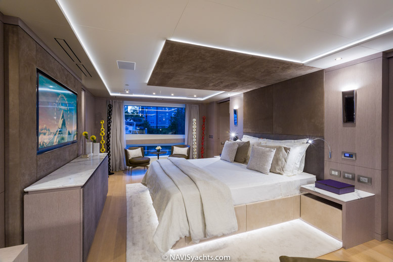 Benetti Mr Loui L-14
