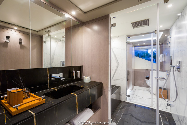 Benetti Mr Loui L-15