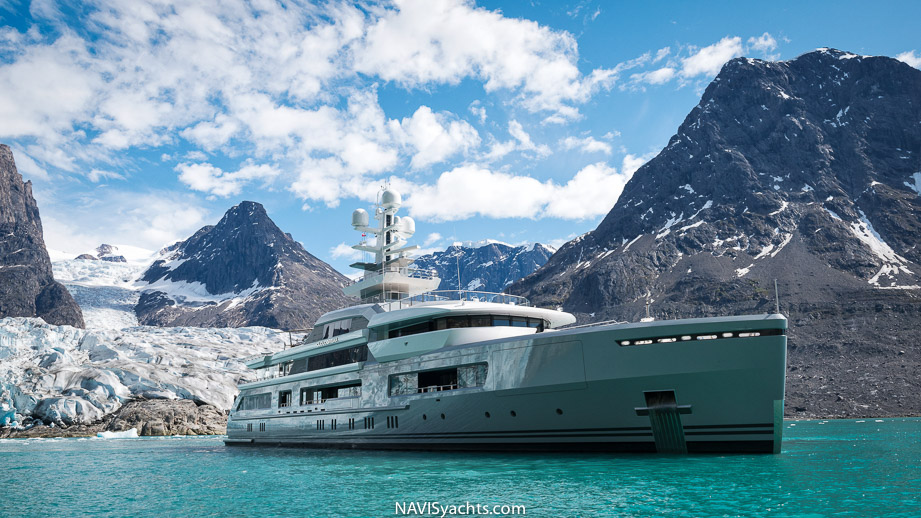 Superyacht Cloudbrake L-14