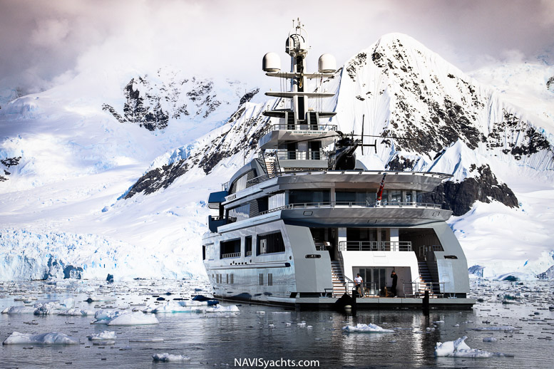 Superyacht Cloudbrake L-32