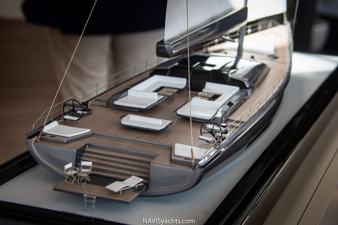 Monaco Yacht Show 2018 L-103