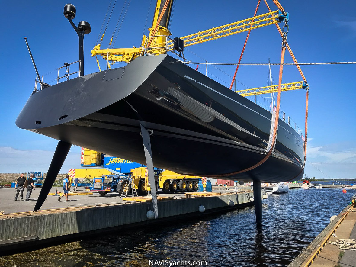 Monaco Yacht Show 2018 L-56