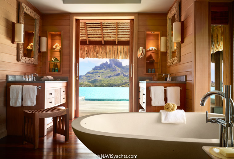Four Seasons BoraBora L-12