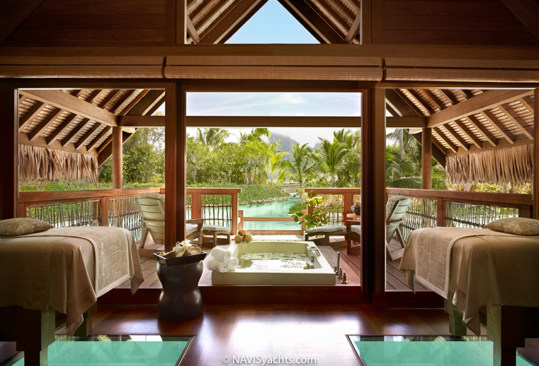 Four Seasons BoraBora L-7