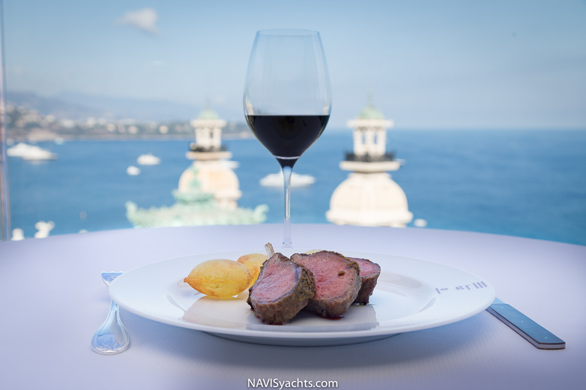 Hotel de Paris Le Grill L-12