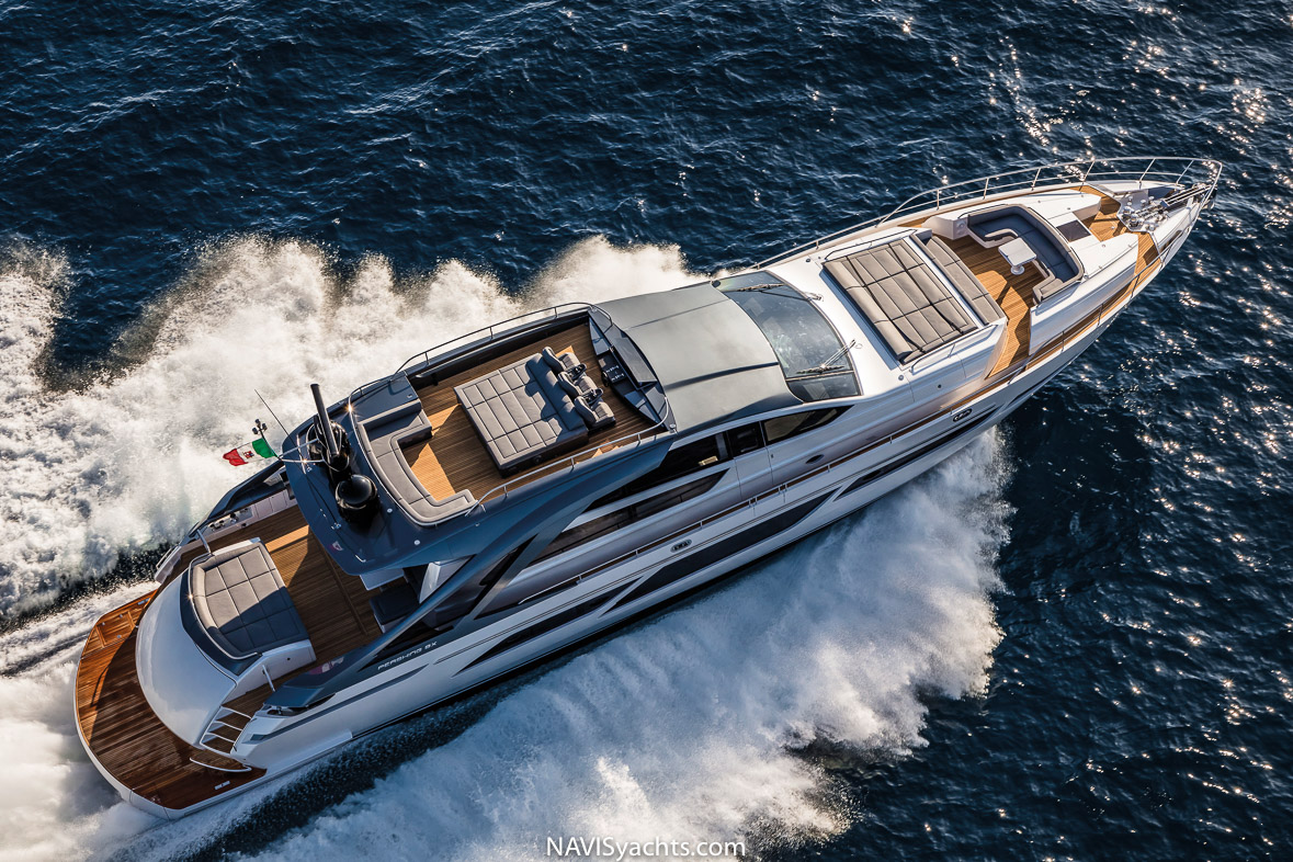 pershing yachts 9x