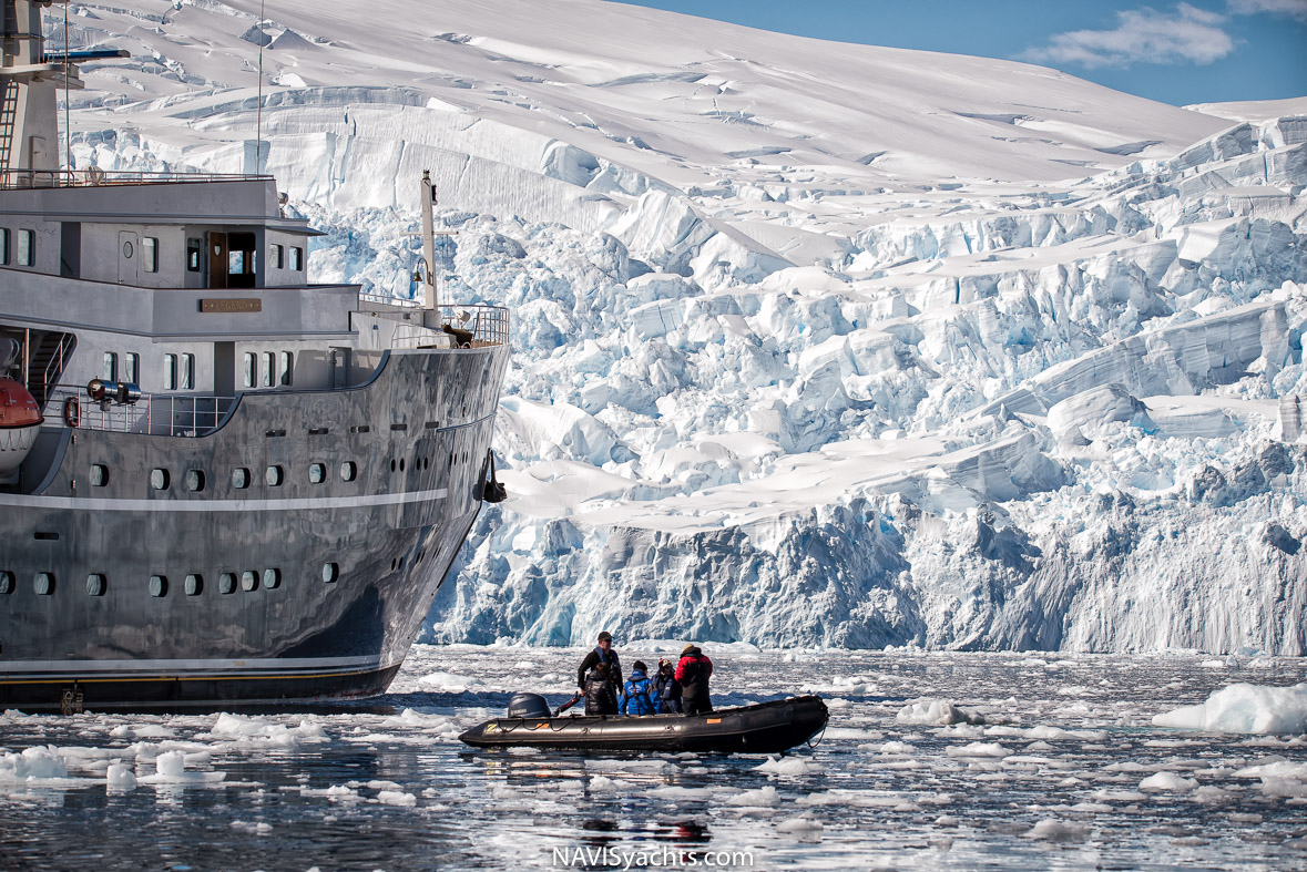 Volvo Ocean Race cover L-13