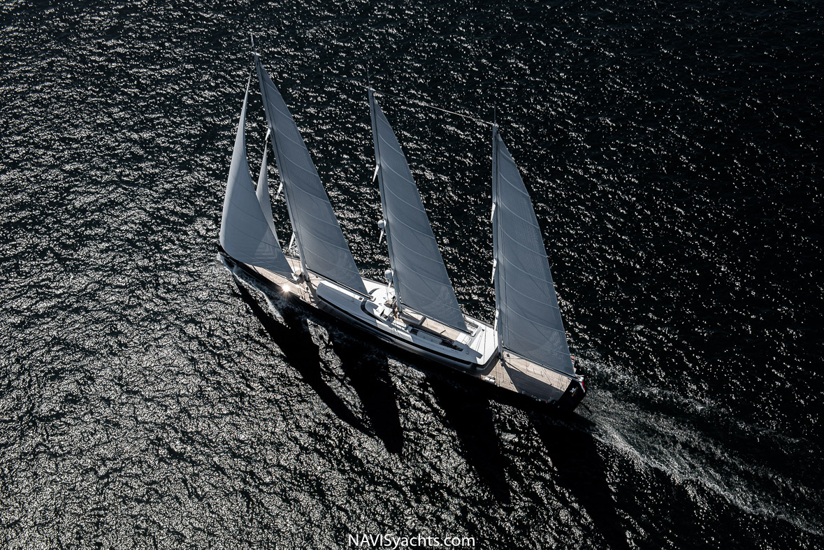 Yachting World 2020 L-30