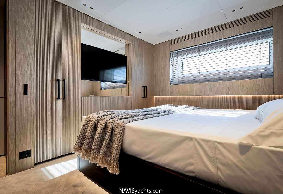 Benetti Oasis L-14