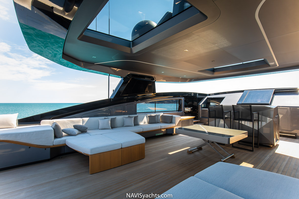 Baglietto 40m Superyacht Panam | NAVIS April / May 2022 | NAVIS Luxury ...