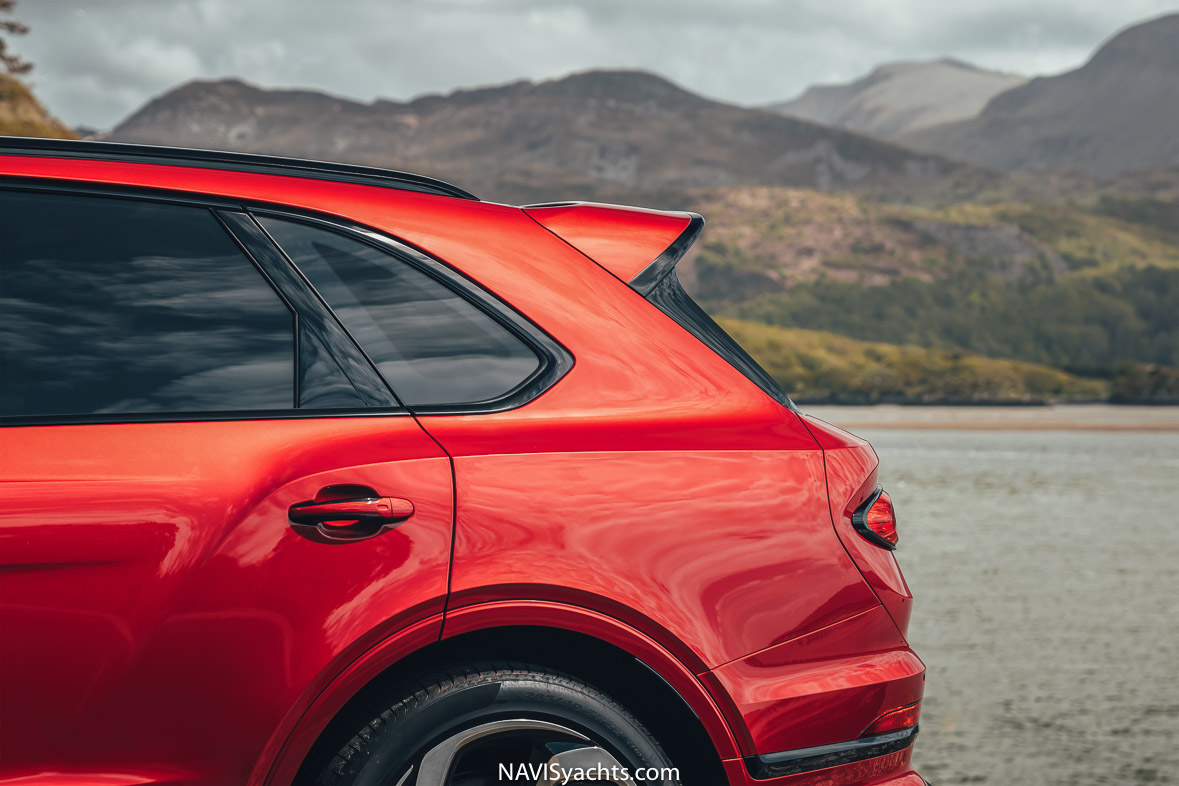 Bentley BentaygaS L-