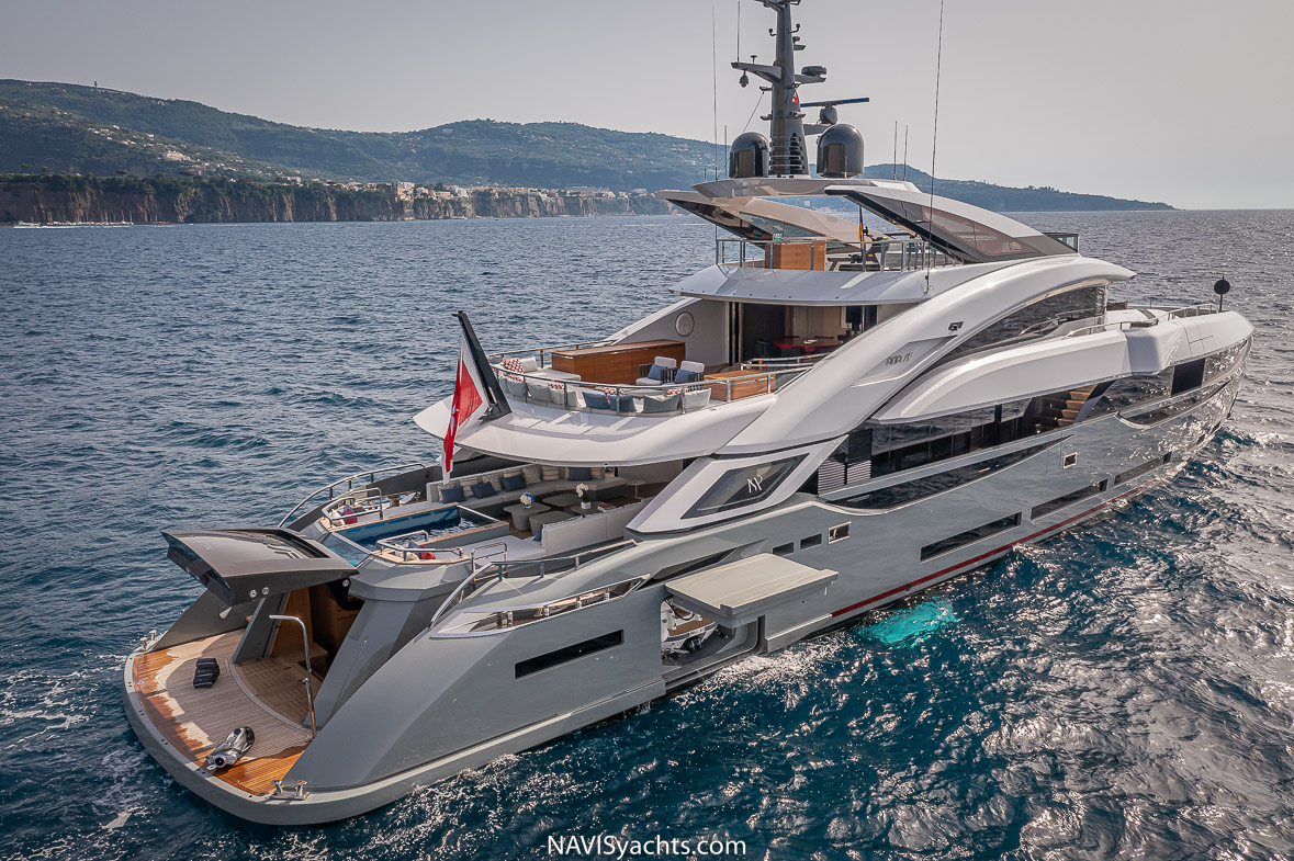  ISA GT 45m M/Y Aria SF Review