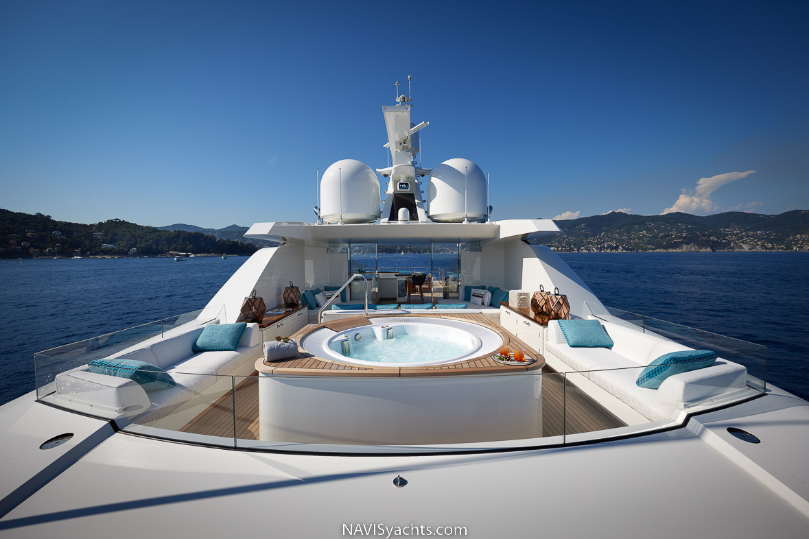 Feadship Somnium L-1