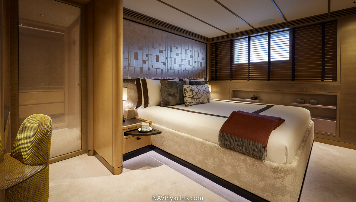 Feadship Somnium L-10