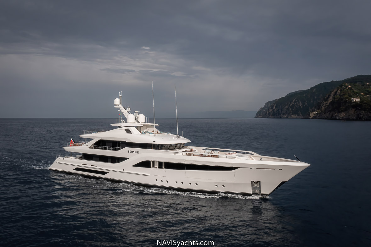 Feadship Somnium L-13