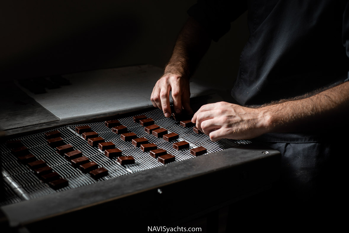 Ducasse Chocolates L-12