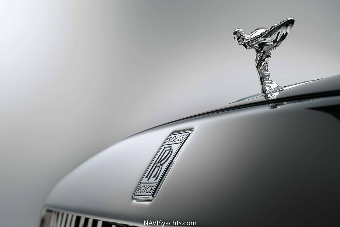 Rolls-Royce Spectre L-9