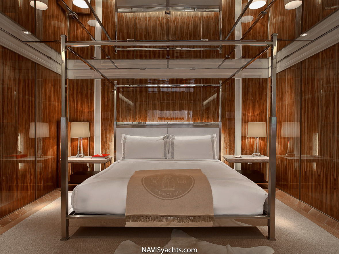 Baccarat Hotel L-15